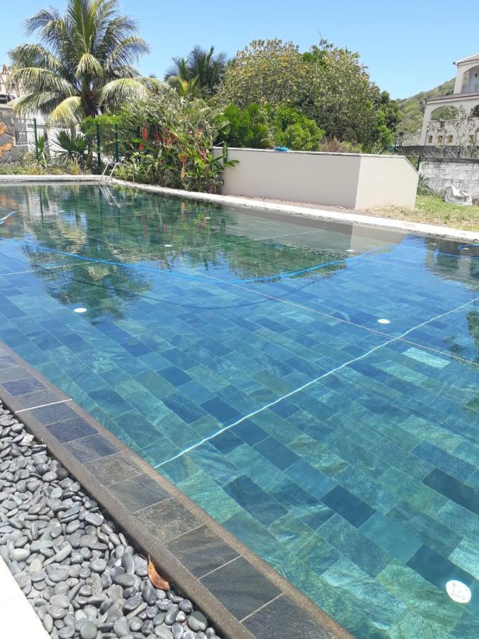 2 Bedrooms Charming Apartment, West Island Resort Riviere Noire Luaran gambar